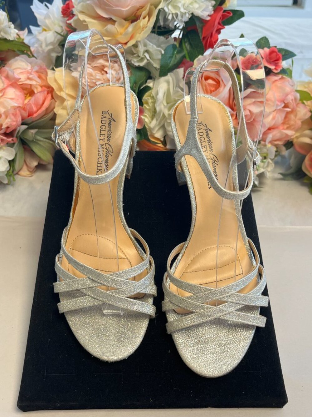 American Glamour by Badgley Mischka Xandra Glitter Sandals Silver Block Heel 6.5